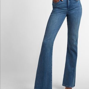 Express Women’s high rise flare jeans size 8L